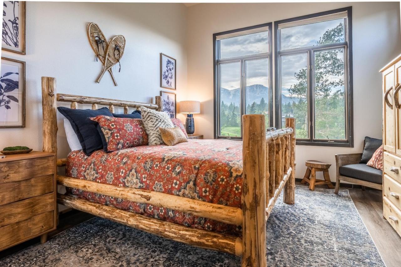 Great Views Fully Renovated Luxury 4 Bedroom 3 Full Bathrooms And Half Bath Snowcreek 732 Phase V Holiday home *