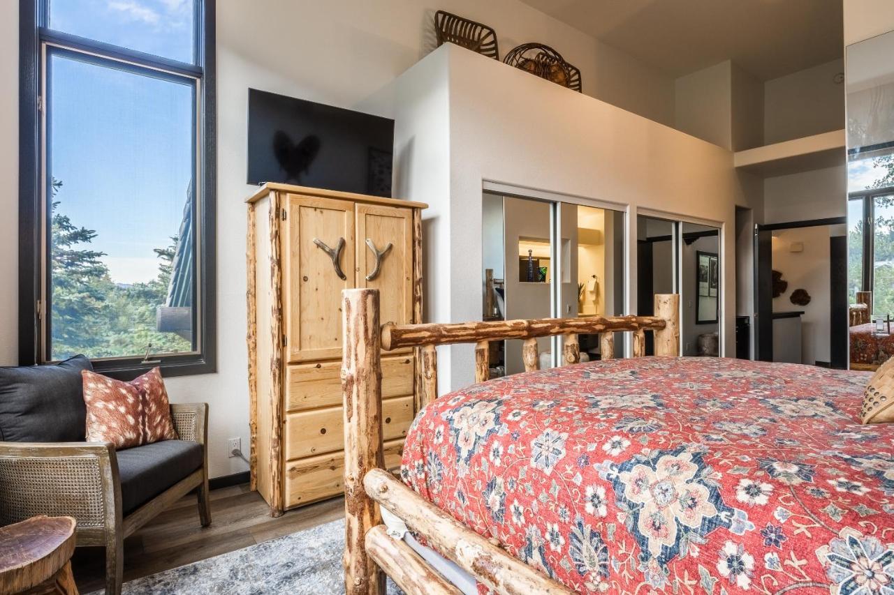 Holiday home Great Views Fully Renovated Luxury 4 Bedroom 3 Full Bathrooms And Half Bath Snowcreek 732 Phase V *