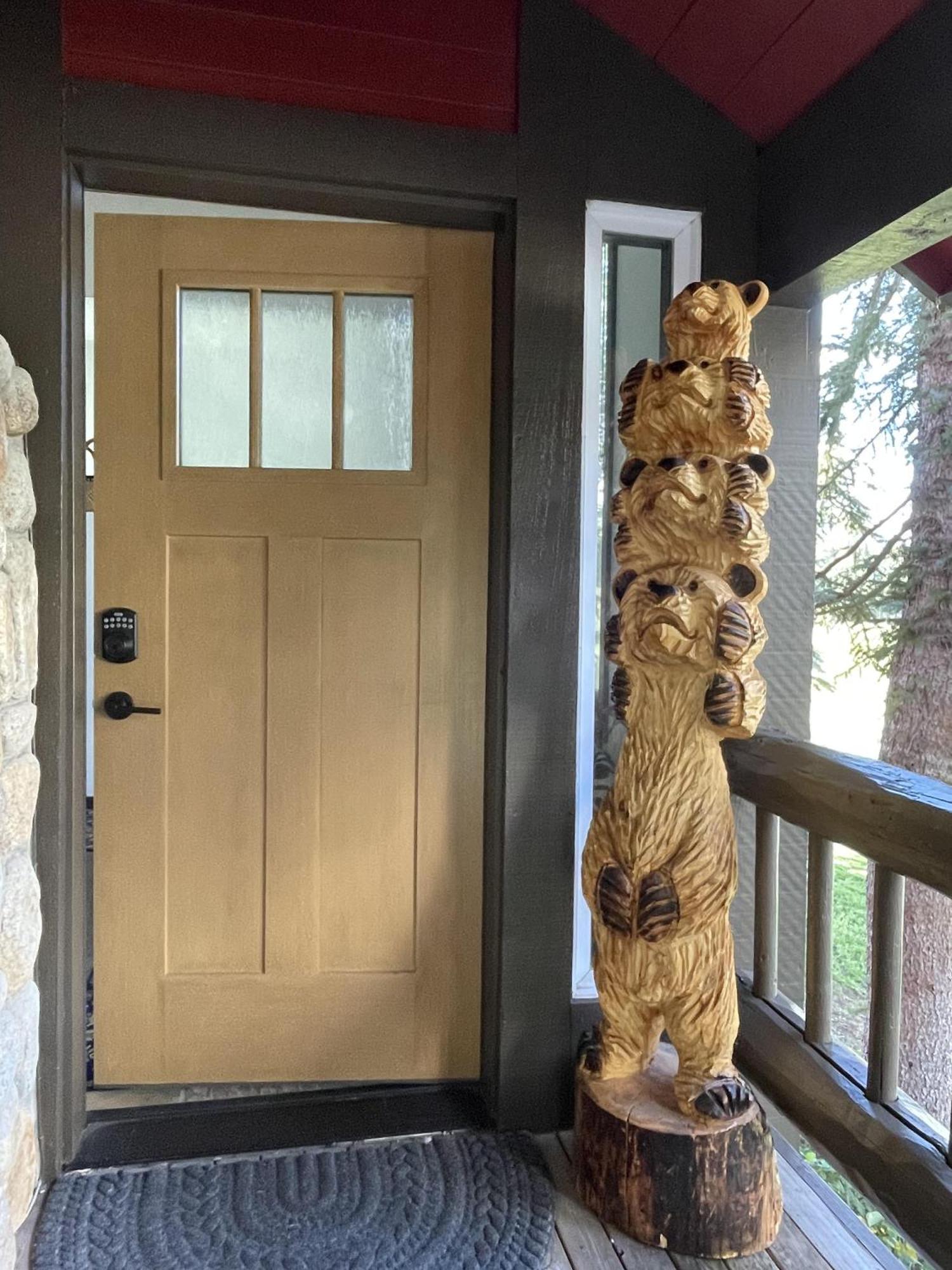 Great Views Fully Renovated Luxury 4 Bedroom 3 Full Bathrooms And Half Bath Snowcreek 732 Phase V *