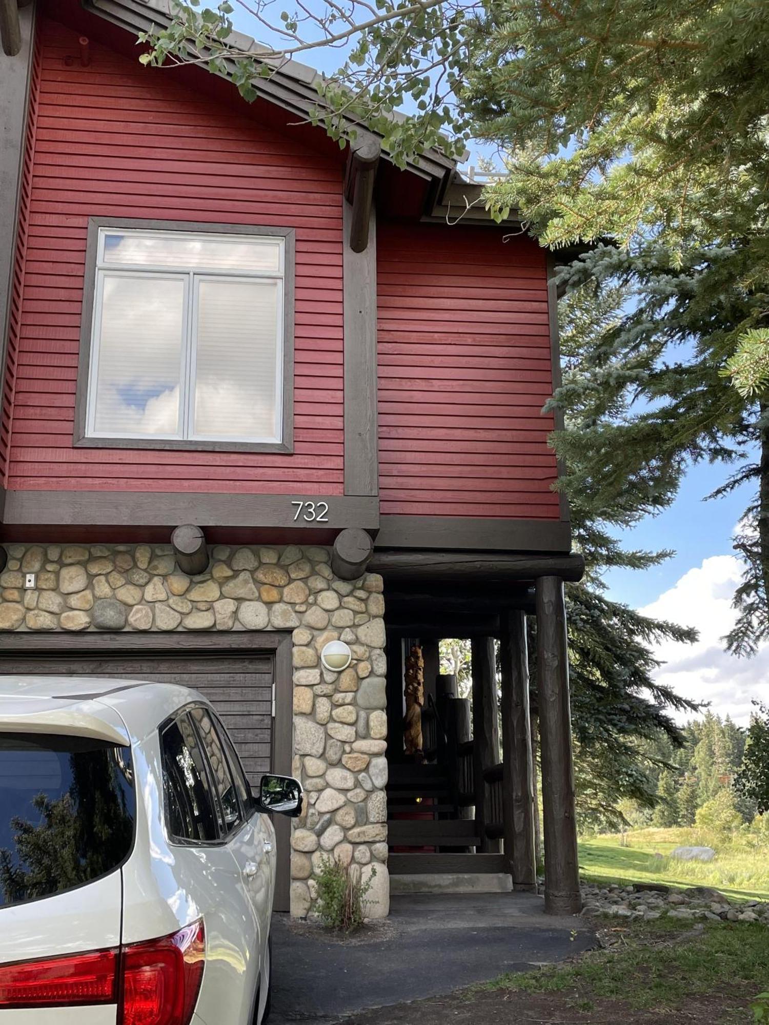 Great Views Fully Renovated Luxury 4 Bedroom 3 Full Bathrooms And Half Bath Snowcreek 732 Phase V Mammoth Lakes