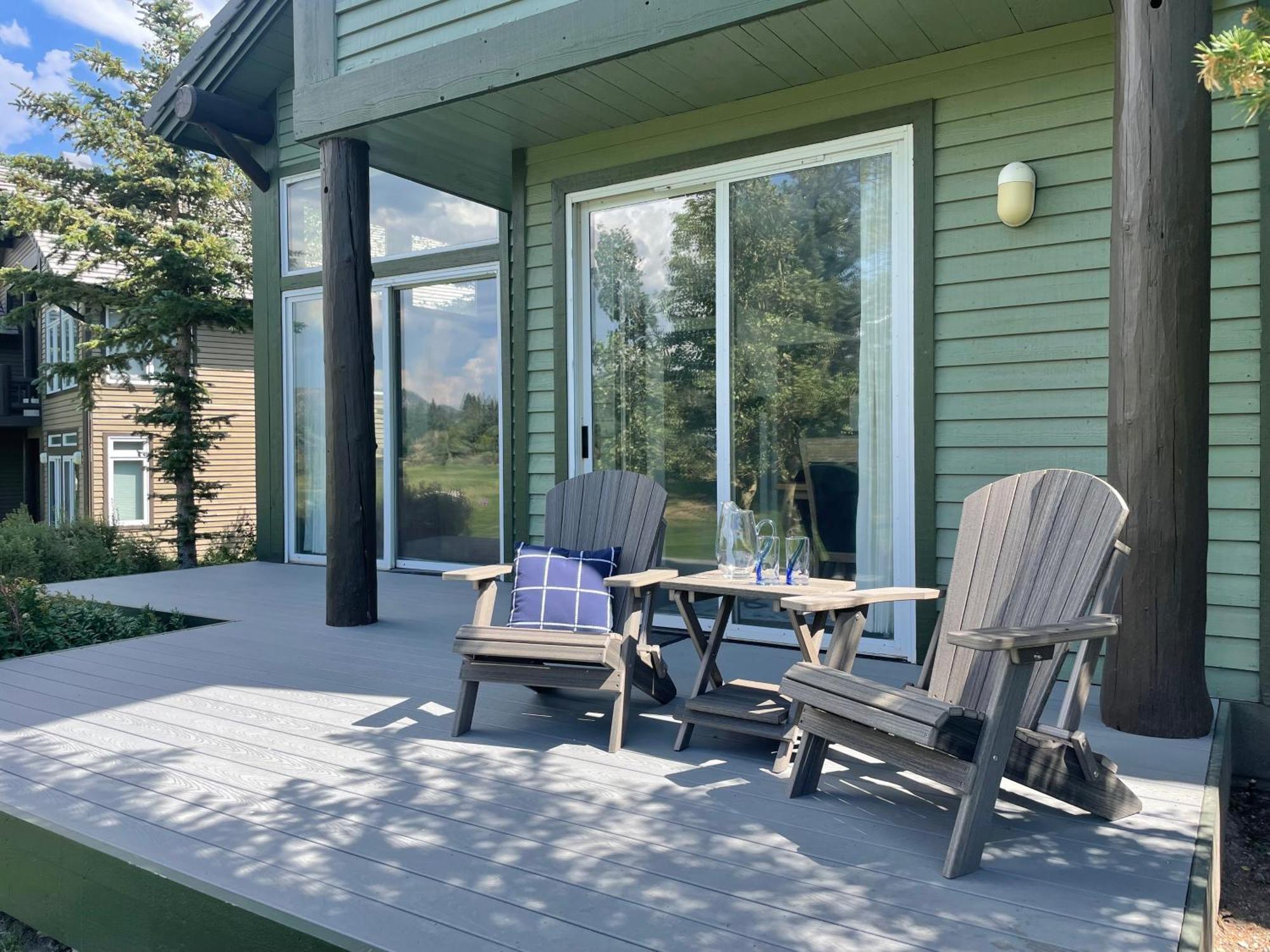 Great Views Fully Renovated Luxury 4 Bedroom 3 Full Bathrooms And Half Bath Snowcreek 732 Phase V Holiday home *
